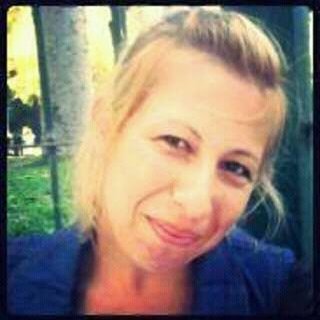 Profile Picture of Yanina Donofrio (@DonofriPaula) on Twitter