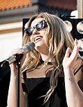 Profile Picture of Ella Henderson - Wikipediaon Wikipedia