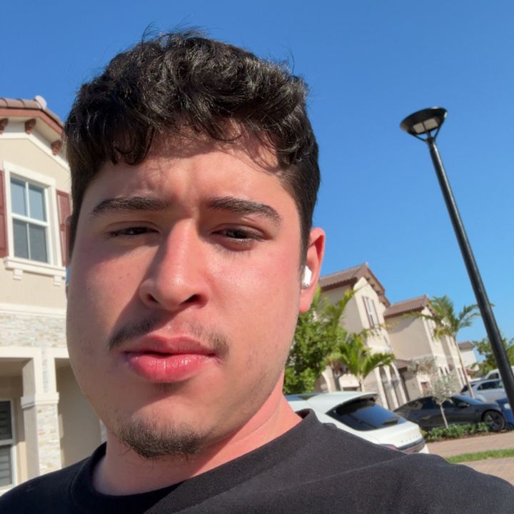 Profile Picture of bradley (@bradleycaban) on Tiktok