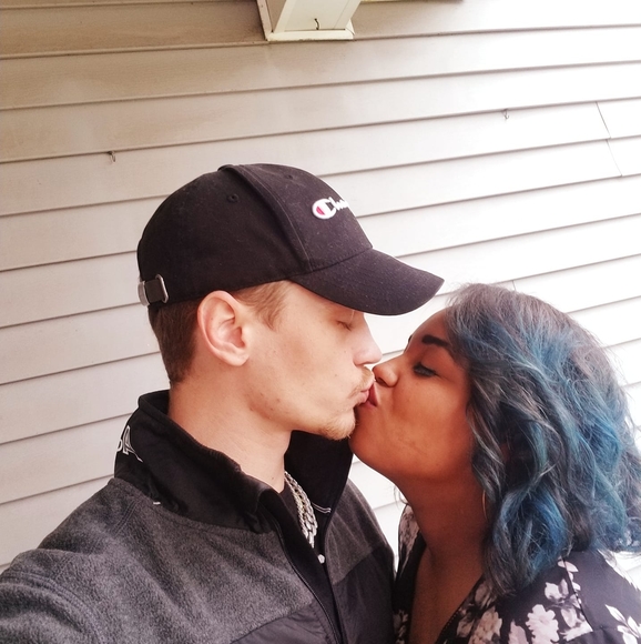 Profile Picture of Andrew Paulin (@andrewpaulin) on Poshmark