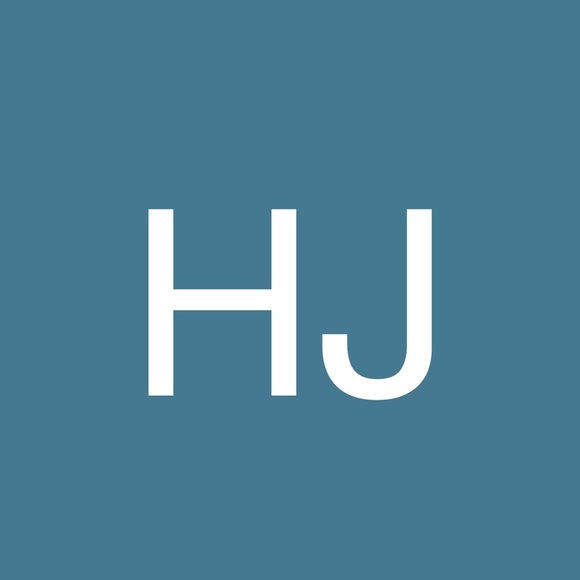 Profile Picture of Hannah Josephson (@hannah_j351) on Poshmark