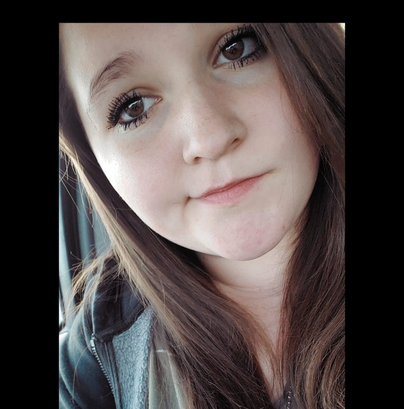 Profile Picture of Atasha Engberson (@atashaengberson) on Poshmark