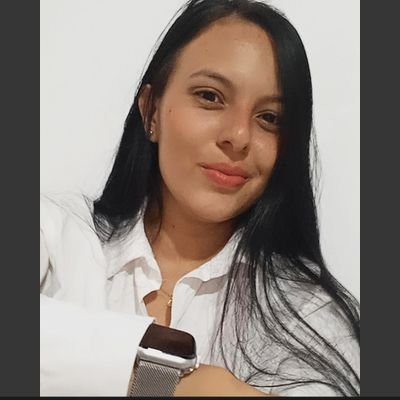 Profile Picture of Yeni Lopez (@YeniLopez9) on Twitter