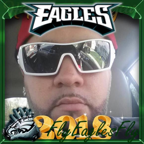 Profile Picture of Juan Matos (@jpmatos33) on Poshmark