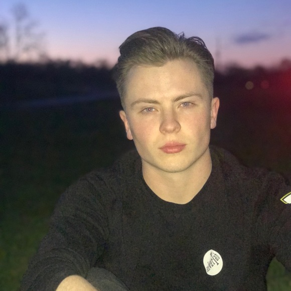 Profile Picture of Martin Libby (@martinlibby) on Poshmark