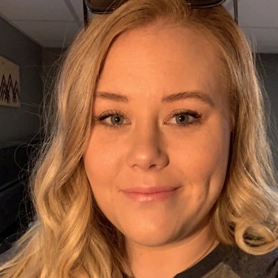 Profile Picture of Amy Merritt (@merrittparrot) on Twitter