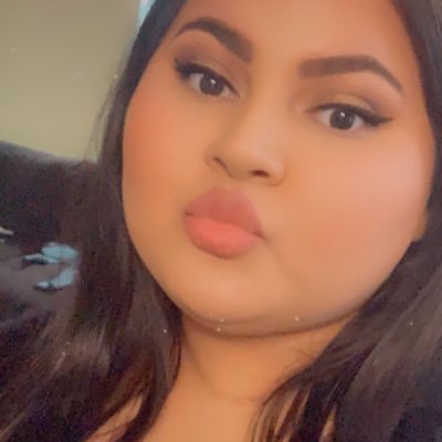 Profile Picture of Flora Padilla (@FloraPadilla20) on Twitter