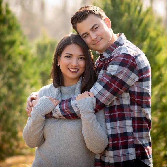 Profile Picture of Christine Coverstone (@christinecov) on Poshmark