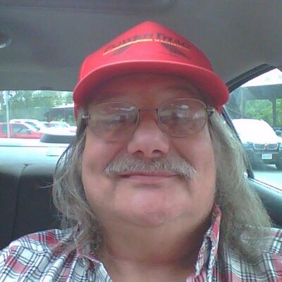 Profile Picture of Warren Lee Kiser (@wickedworm) on Twitter