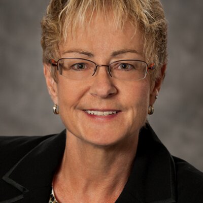 Profile Picture of Maureen Sullivan (@maureenTPS) on Twitter