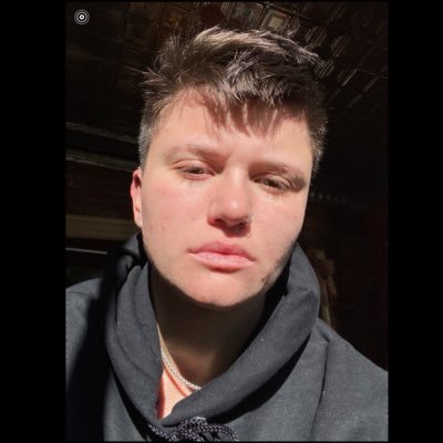 Profile Picture of Hannah (@HannahPage99) on Twitter