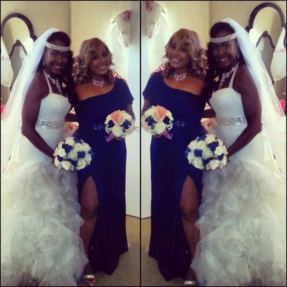 Profile Picture of T Carter (@cartershops) on Poshmark