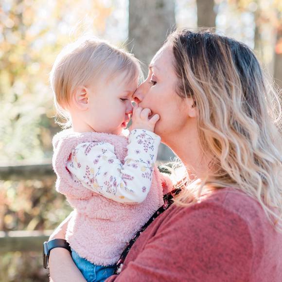 Profile Picture of Christy Frizzell (@christytn0919) on Poshmark