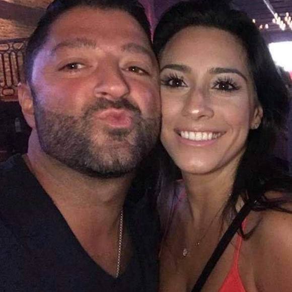 Profile Picture of Chris Maloyan (@cmaloyan1) on Poshmark