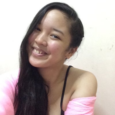 Profile Picture of Elisa Carreon (@CuyanaJohn) on Twitter