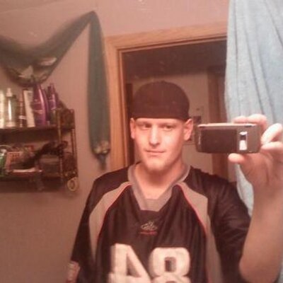 Profile Picture of Kris Dennis (@krisdennis253) on Twitter