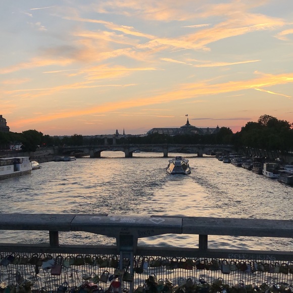 Profile Picture of Greta Skarzynski (@gretaskarz) on Poshmark