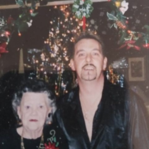 Profile Picture of Michael Sochalski (@moonman12967) on Poshmark