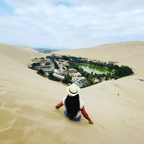 Profile Picture of Alex Mahoney (@alex_mahoney) on Poshmark