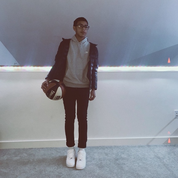 Profile Picture of Jandell Marcano (@jandellmarcano) on Poshmark