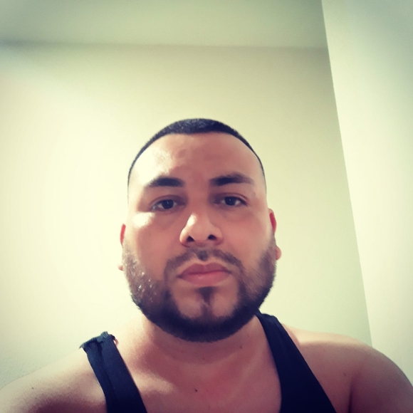 Profile Picture of Abel Abel (@abelabel203) on Poshmark