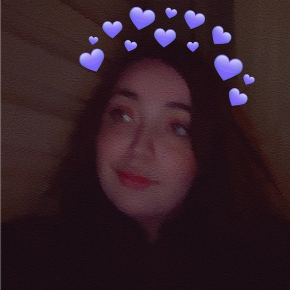 Profile Picture of Quinn Mccoy (@quinnmccoy300) on Poshmark