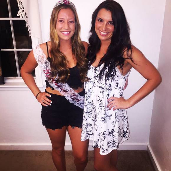 Profile Picture of Kaitlyn Piscopo (@katepisc11) on Poshmark