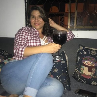 Profile Picture of Adriana Portillo (@adriporty) on Twitter