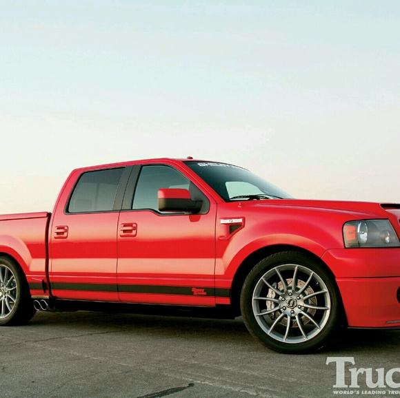 Profile Picture of Jairo Rojas (@noelrjs123) on Poshmark