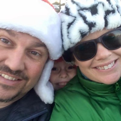 Julianne Hale - Twitter Profile Picture of Julianne Hale (@halejulianne) on Twitter