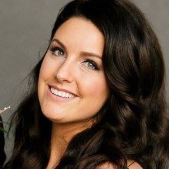 Profile Picture of Madison Olson (@themadisonshow) on Poshmark