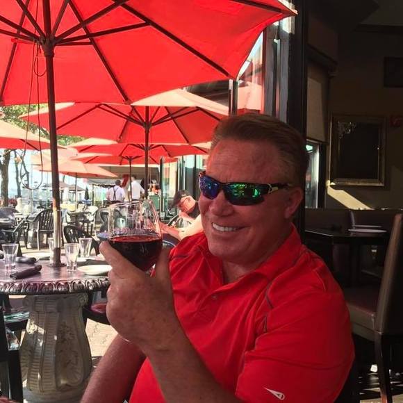 Profile Picture of Kevin Vogel (@kevinvogel) on Poshmark