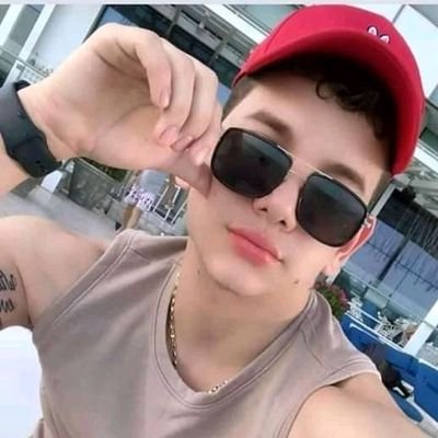 Profile Picture of Joshua Madrigal (@JoshuaM30922135) on Twitter