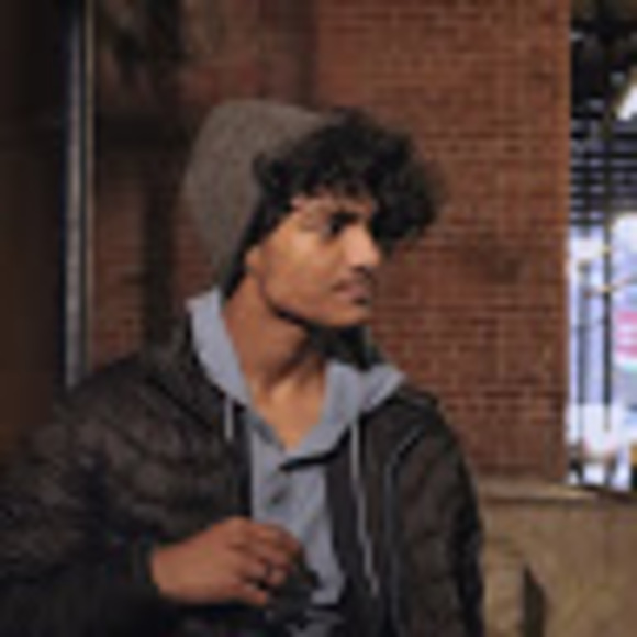 Profile Picture of Syed Ali (@sigh_ed_) on Poshmark