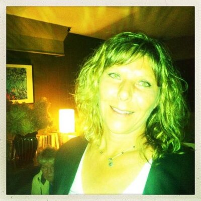 Profile Picture of Nona Kucher (@IamDonnaCherry) on Twitter