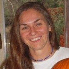 Profile Picture of Carole Jessie Yeo (@JamesJessie007) on Twitter