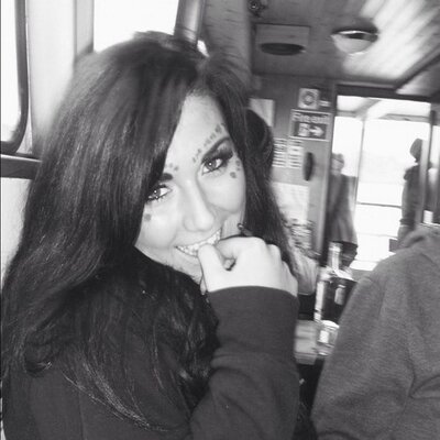 Profile Picture of Carol Brennan (@@CawolB) on Twitter