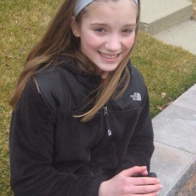 Profile Picture of Julia Meltzer (@jmcheer44) on Twitter