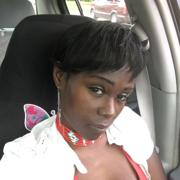 Profile Picture of Latasha Fowler (@fwlr_ltsh) on Poshmark