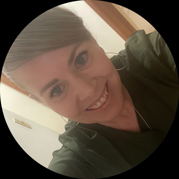 Profile Picture of Messina Demayo (@minaohio77) on Poshmark