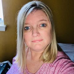 Profile Picture of Lea Van Scyoc (@leavanscyoc) on Tiktok