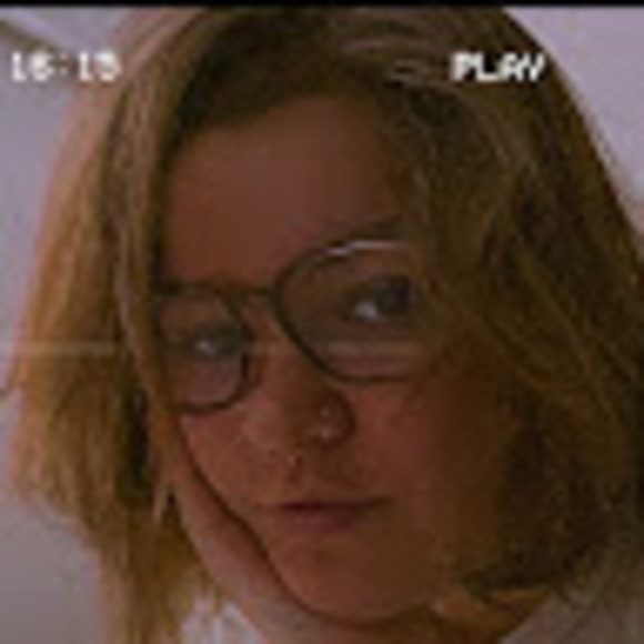 Profile Picture of Natalie Lotito (@natalie_lotito) on Poshmark