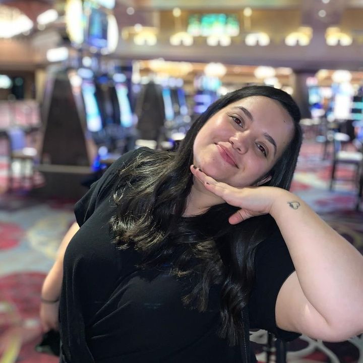 Profile Picture of Danielle Gee (@@daniellegee) on Tiktok