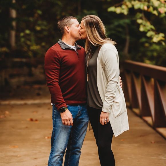 Profile Picture of Kellie Chacanaca (@kchacanaca) on Poshmark