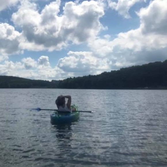 Profile Picture of Maureen Piscopo (@kokomoe7) on Poshmark