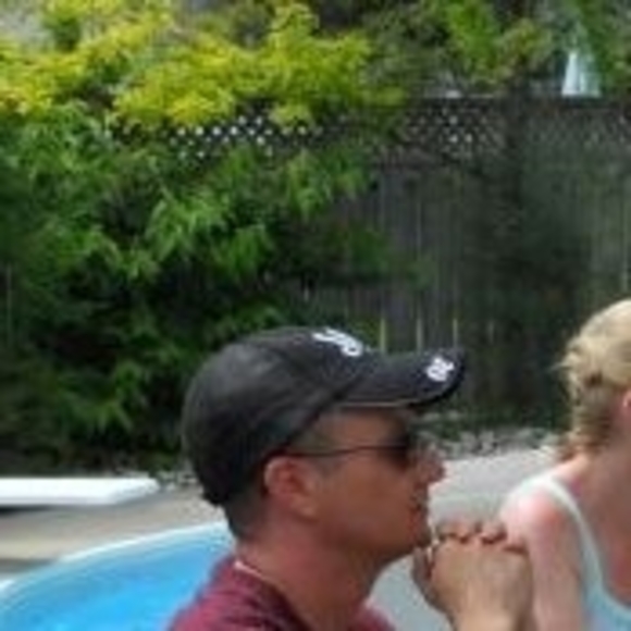 Profile Picture of Mark Vandenbroek (@mdvandenb) on Poshmark