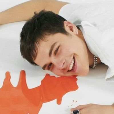 Profile Picture of AJ Mitchell Lover  ❤️ (@BreedingDelaney) on Twitter