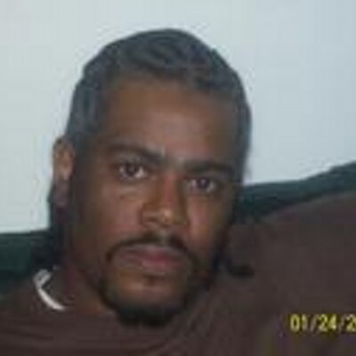 Profile Picture of Victor Neal (@tipsy4who) on Twitter