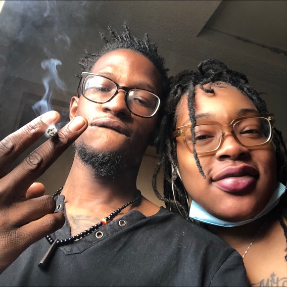 Melvin Bodrick - Poshmark Profile Picture of Melvin Bodrick (@bigrisk1955) on Poshmark