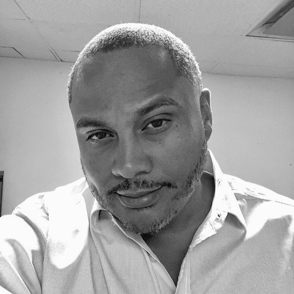 Profile Picture of Gabriel Rivera (@gabrive1) on Poshmark